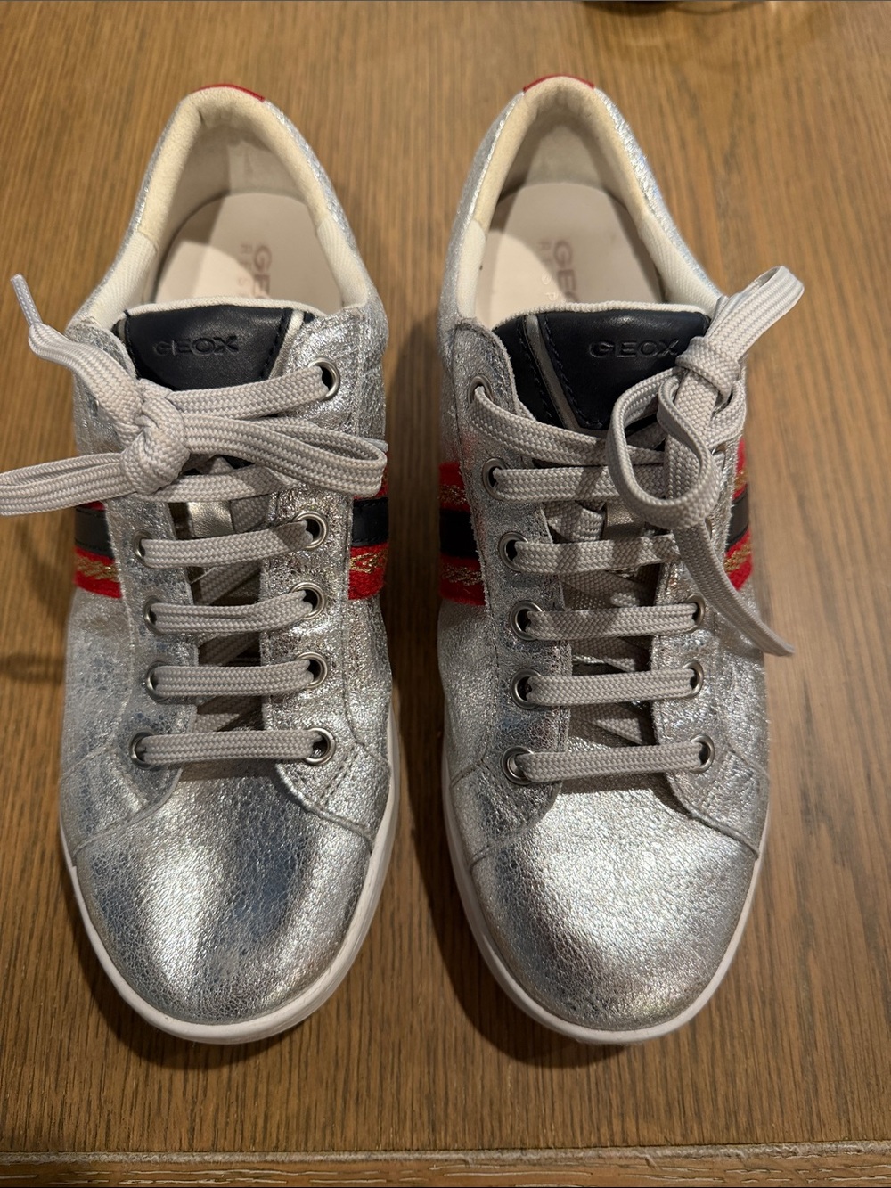 Geox Silver Metallic Lace-Up Sneakers with Red Accent Stripe